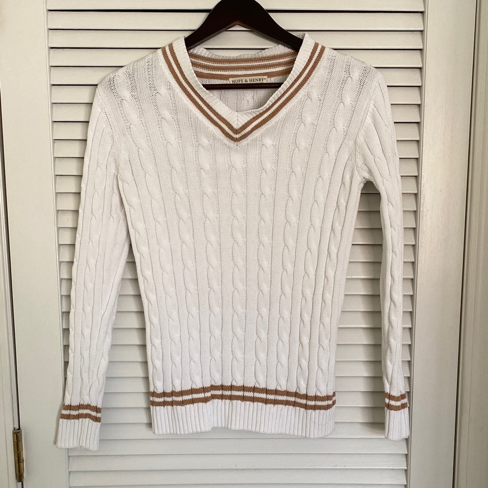 Classic V-Neck Cable Knit Sweater in Cream and Tan